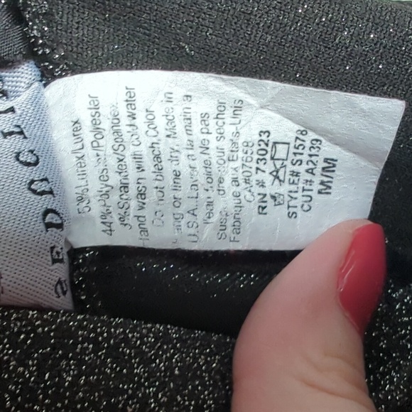 Shimmering ensemble - Picture 11 of 15